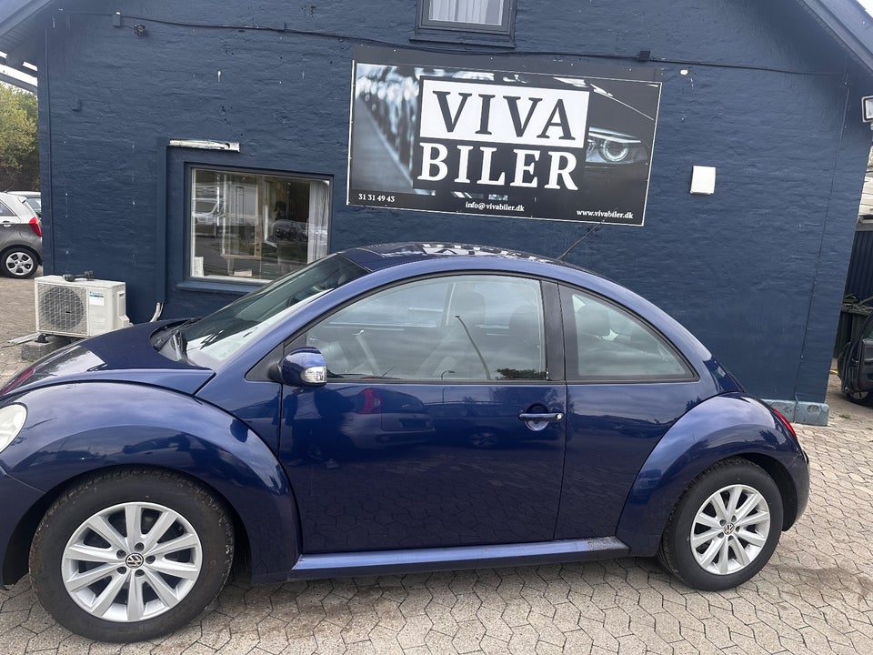 VW New Beetle 1,6 Trendline 2d