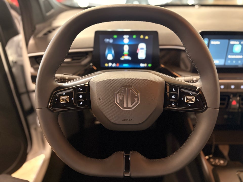 MG 3 1,5 Hybrid+ Luxury 5d