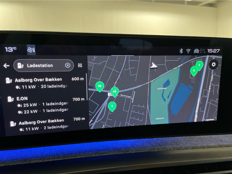 Peugeot e-3008 77 GT Pack 5d