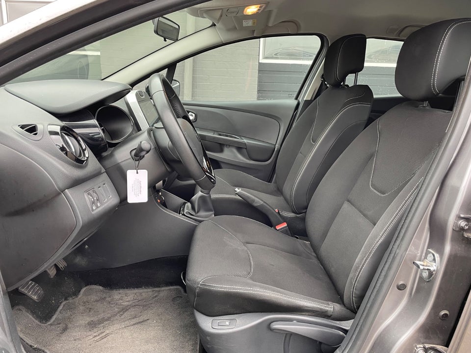 Renault Clio IV 1,5 dCi 75 Expression Sport Tourer 5d