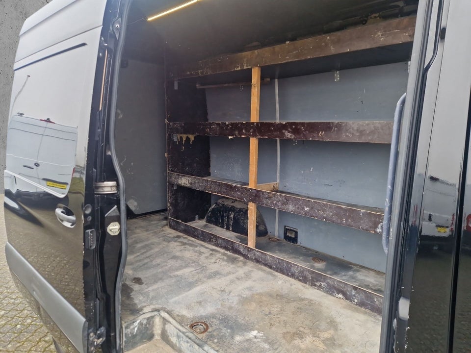 Mercedes Sprinter 316 2,2 CDi A2 Kassevogn RWD