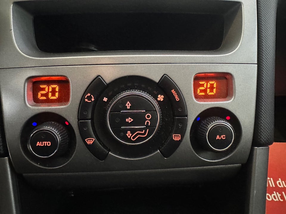 Peugeot 308 1,6 VTi 120 Access stc. 5d