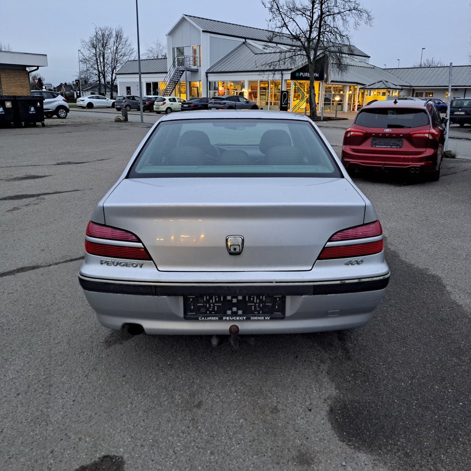 Peugeot 406 2,2 TS4 4d