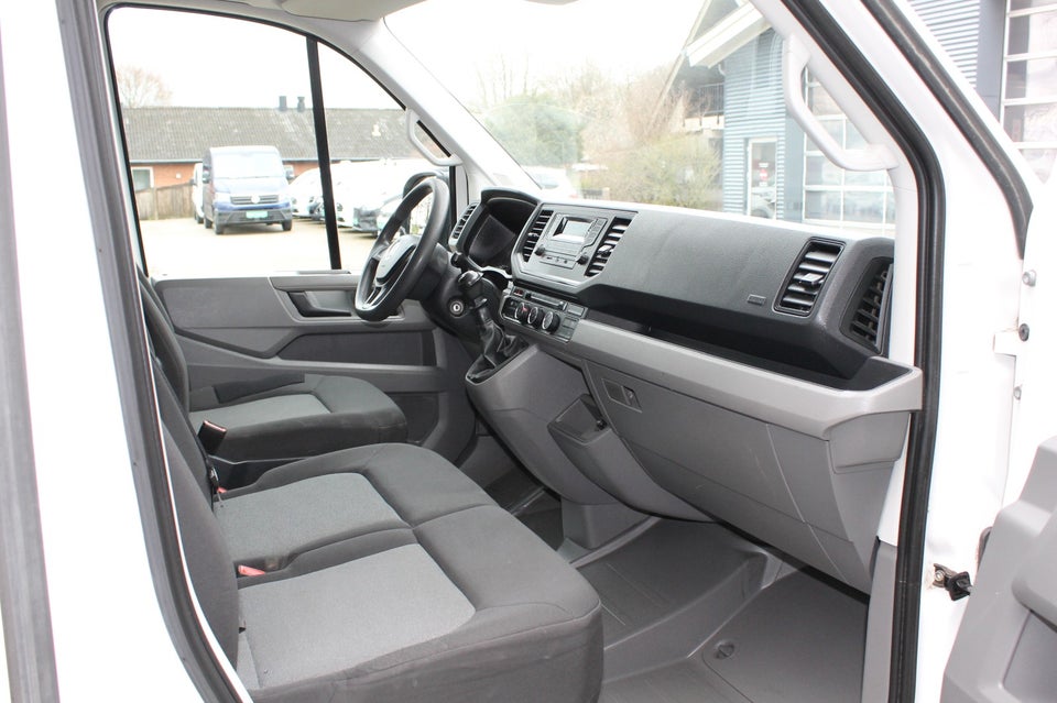 VW Crafter 30 2,0 TDi 102 Kassevogn L3H2