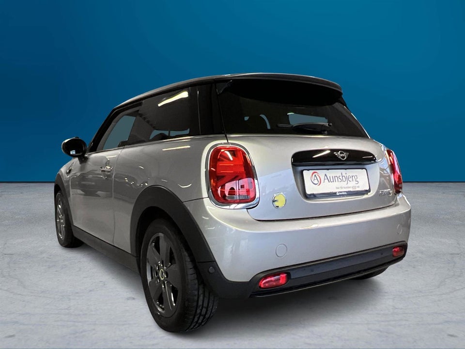 MINI Cooper SE Classic Trim 3d