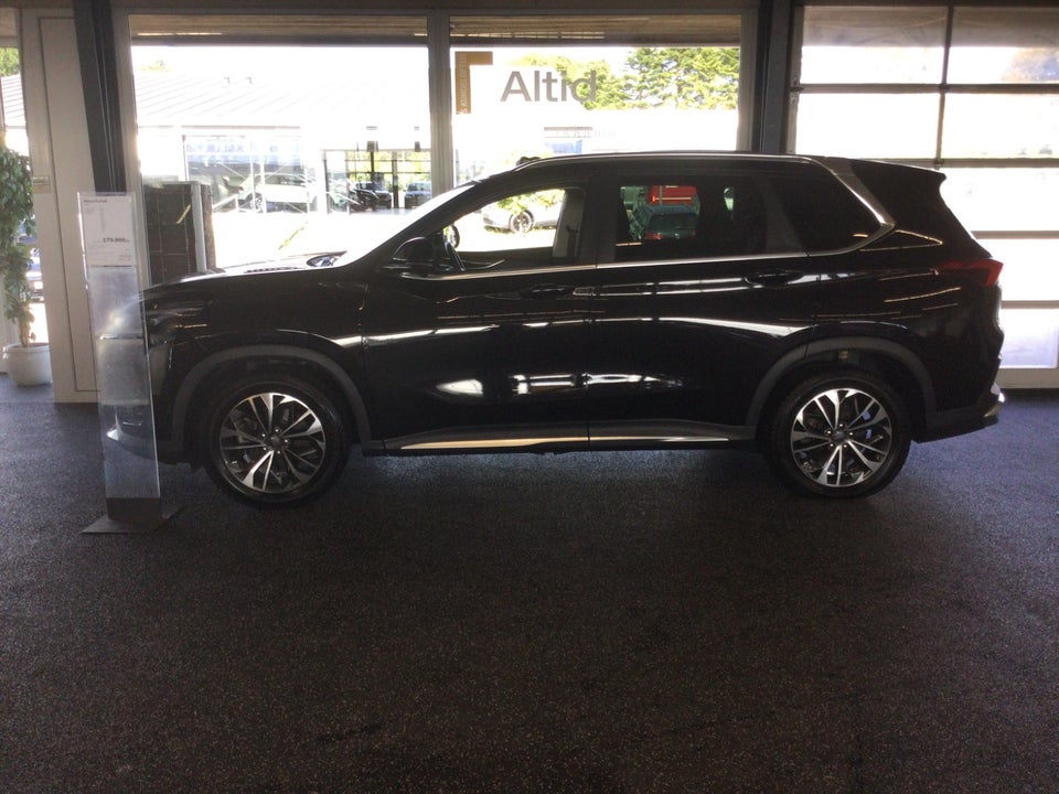 Maxus Euniq6 70  5d