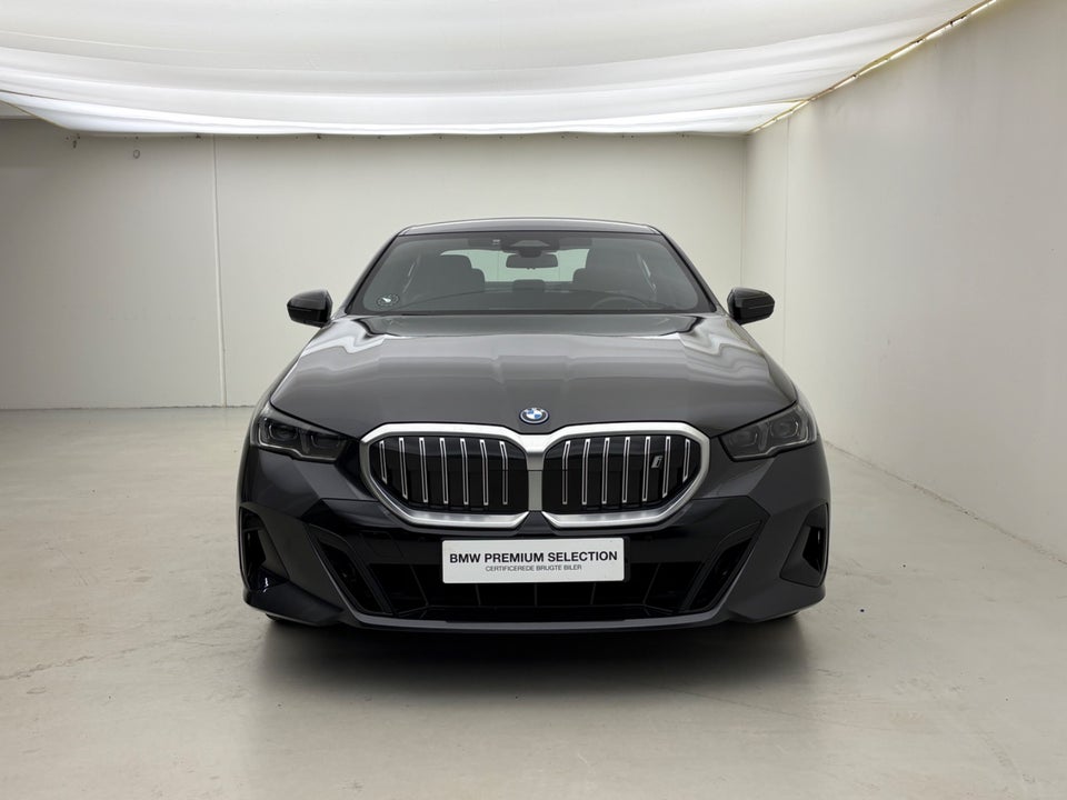 BMW i5 eDrive40 M-Sport 4d