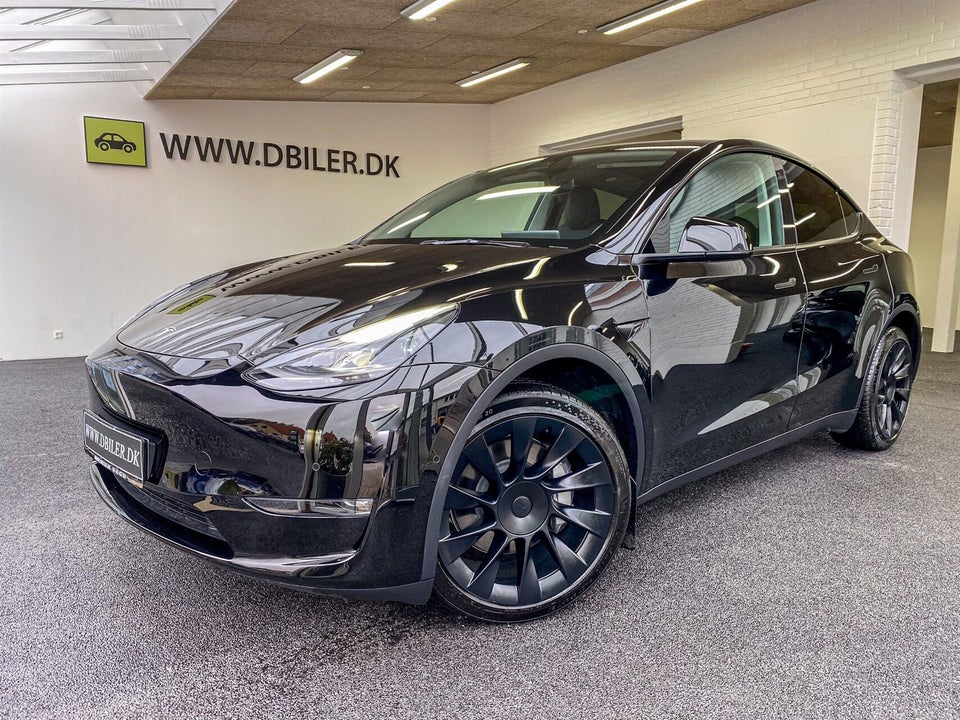 Tesla Model Y Long Range AWD 5d