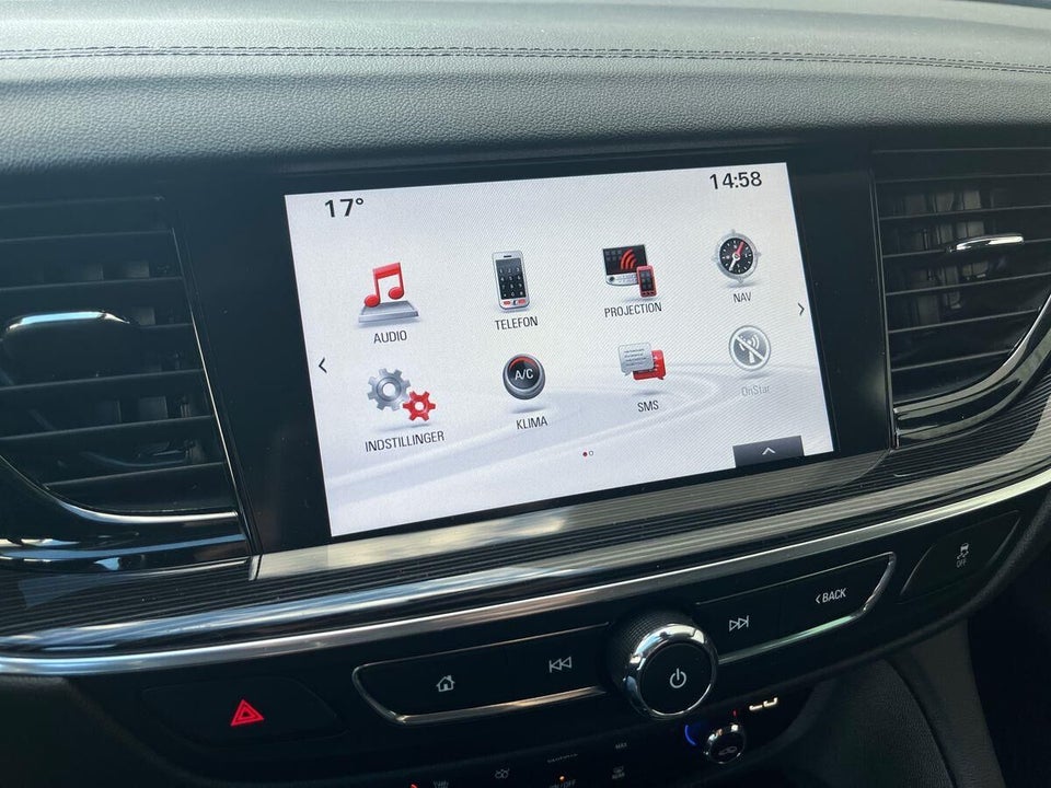 Opel Insignia 1,5 T 165 Dynamic Sports Tourer 5d