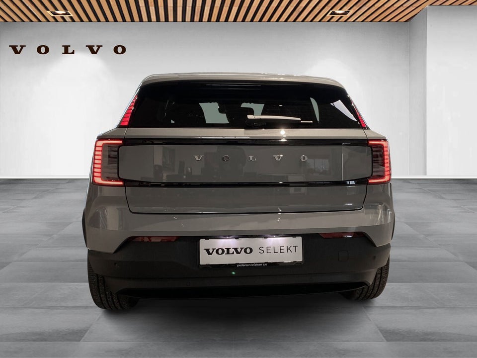 Volvo EX30 Extended Range Core 5d