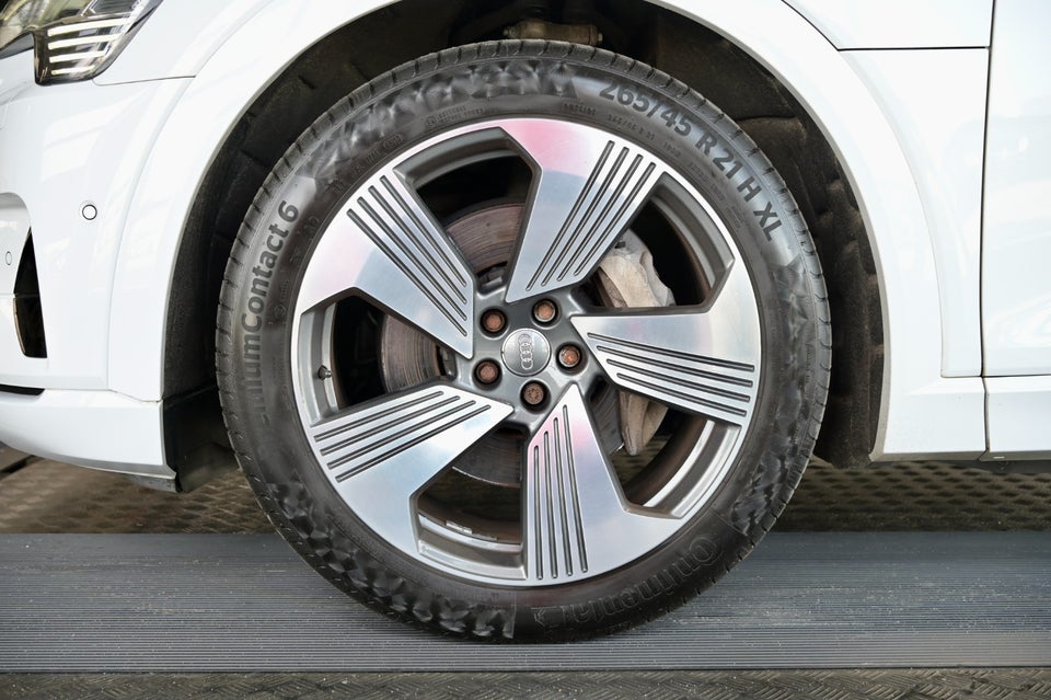 Audi e-tron 50 Advanced quattro 5d