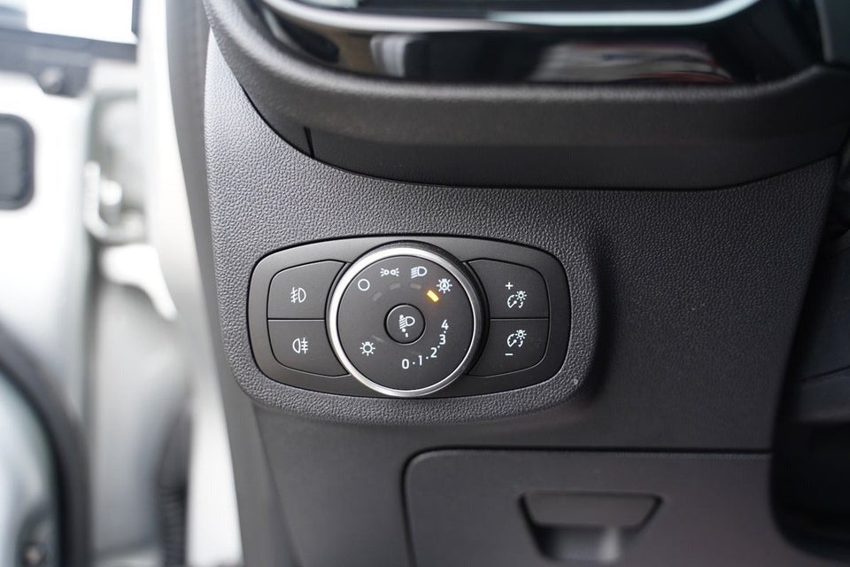 Ford Fiesta 1,0 EcoBoost mHEV Titanium 5d