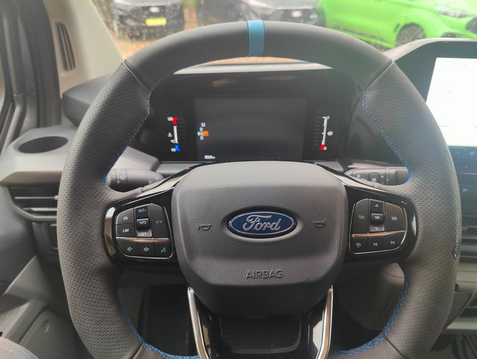 Ford Transit Custom 320L 2,0 EcoBlue MS-RT aut.