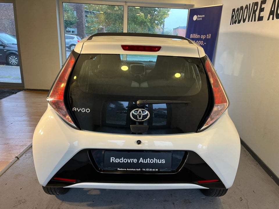 Toyota Aygo 1,0 VVT-i x-sky 5d