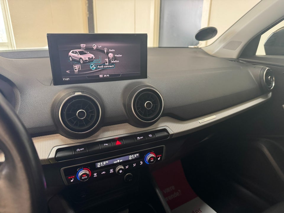 Audi Q2 35 TFSi Prestige S-tr. 5d