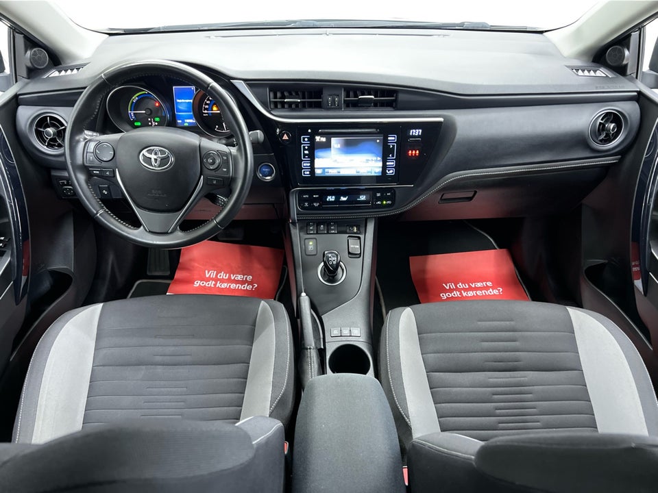 Toyota Auris 1,8 Hybrid H2 Comfort CVT 5d