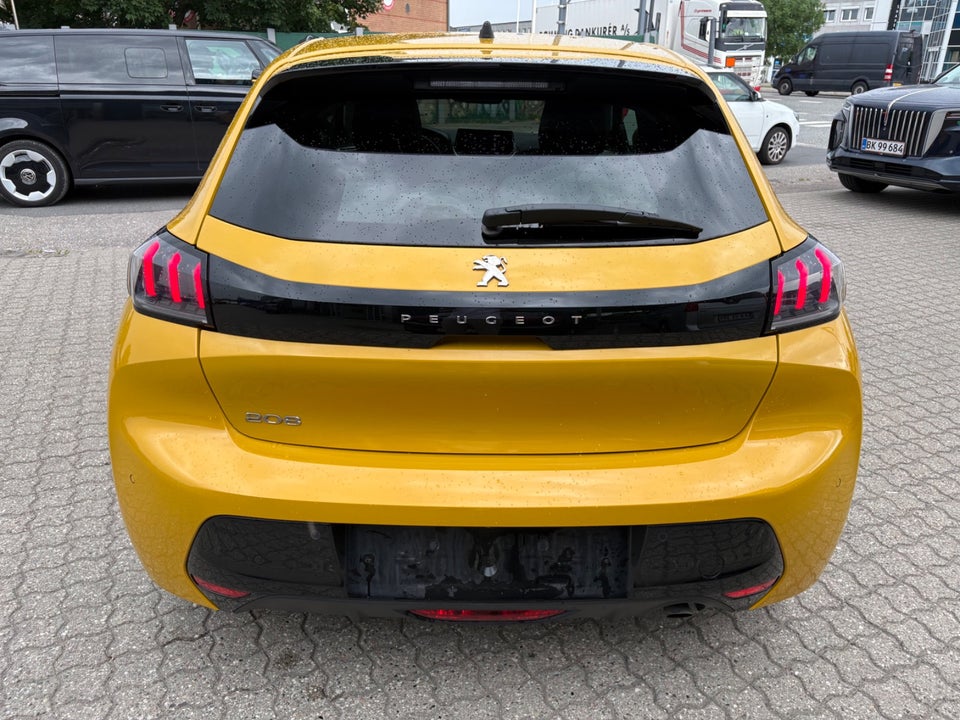 Peugeot 208 1,2 PureTech 100 Supreme+ 5d