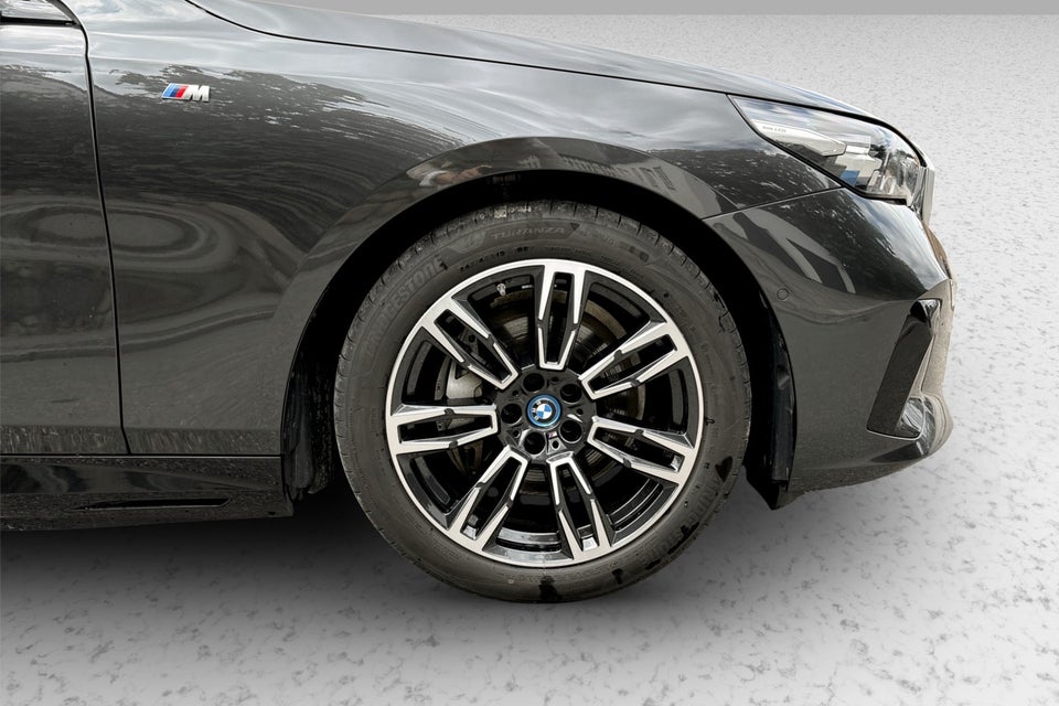 BMW i5 eDrive40 Touring M-Sport 5d