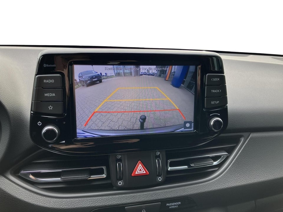 Hyundai i30 1,0 T-GDi Essential stc. 5d
