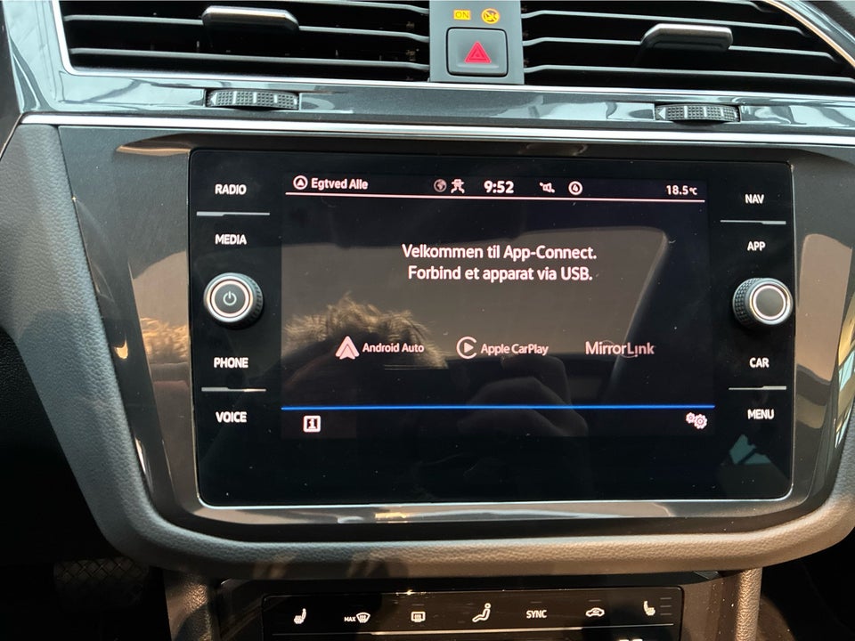 VW Tiguan 1,4 eHybrid Elegance DSG 5d