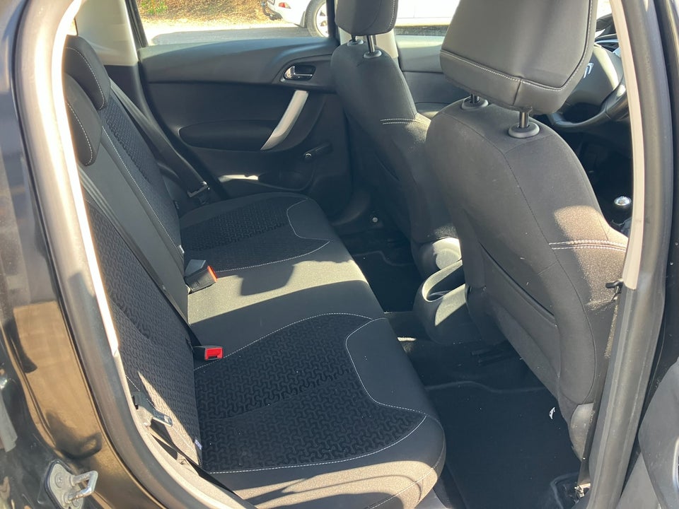 Citroën C3 1,4 HDi Attraction 5d