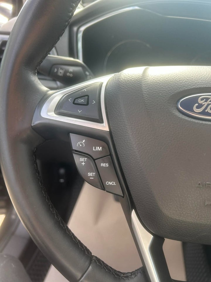 Ford Mondeo 1,5 SCTi 160 Titanium 5d