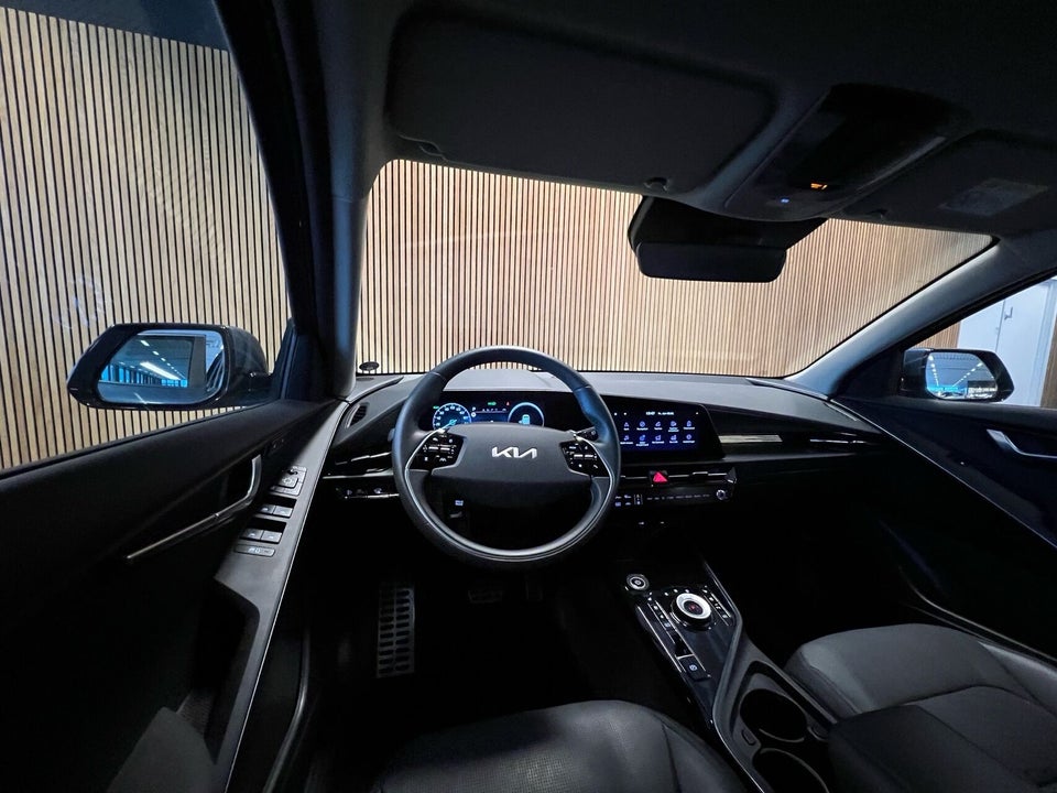 Kia Niro 64 EV Inspiration 5d