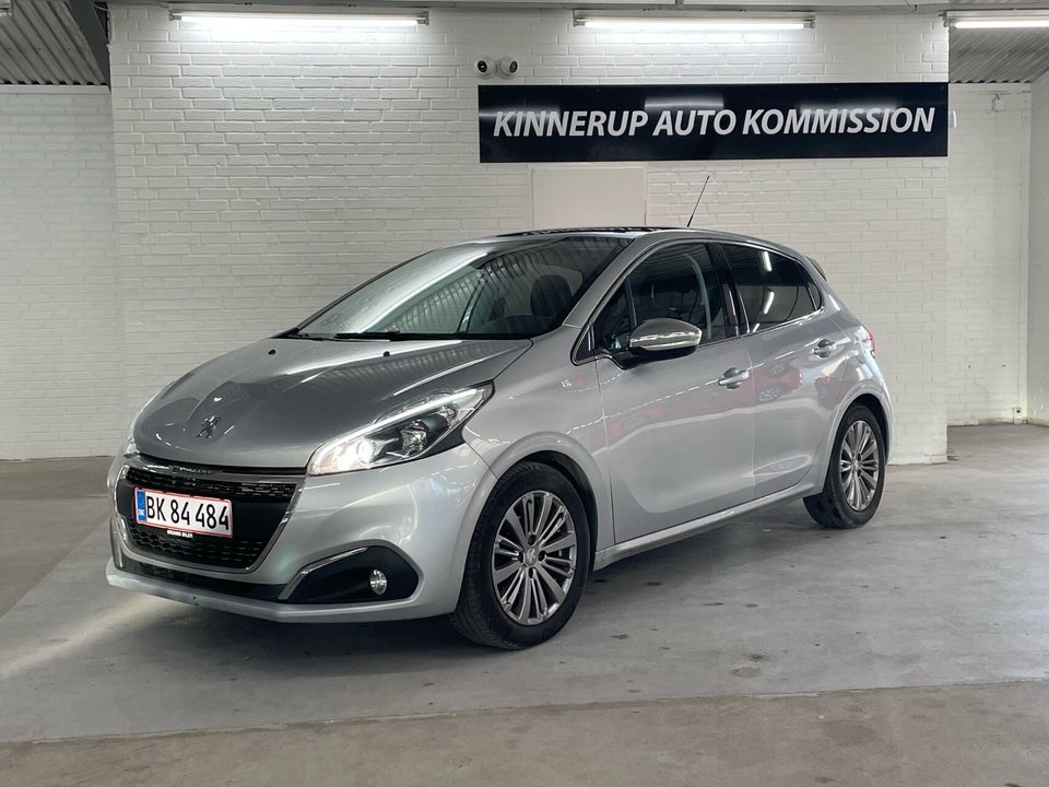 Peugeot 208 1,6 BlueHDi 100 Desire Sky 5d