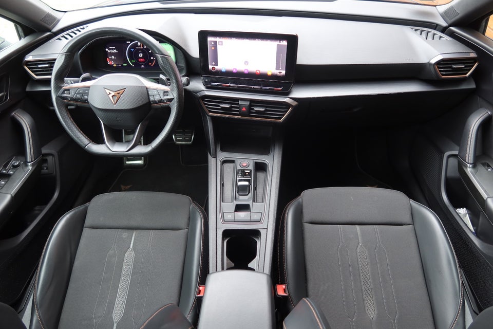 Cupra Leon 1,4 eHybrid Sportstourer DSG 5d