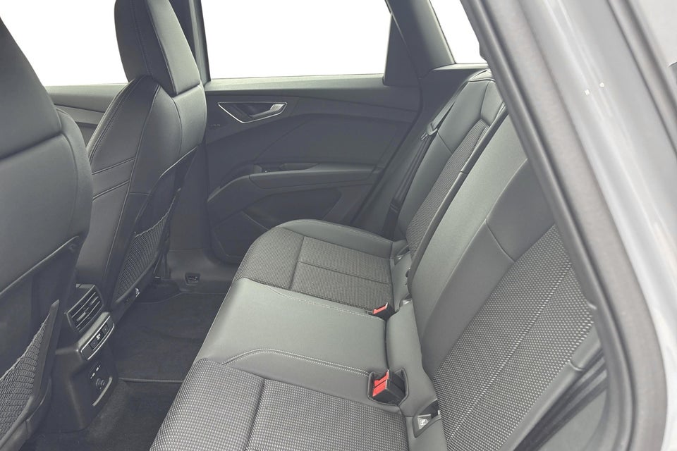 Audi Q4 e-tron 45 Ultra 5d