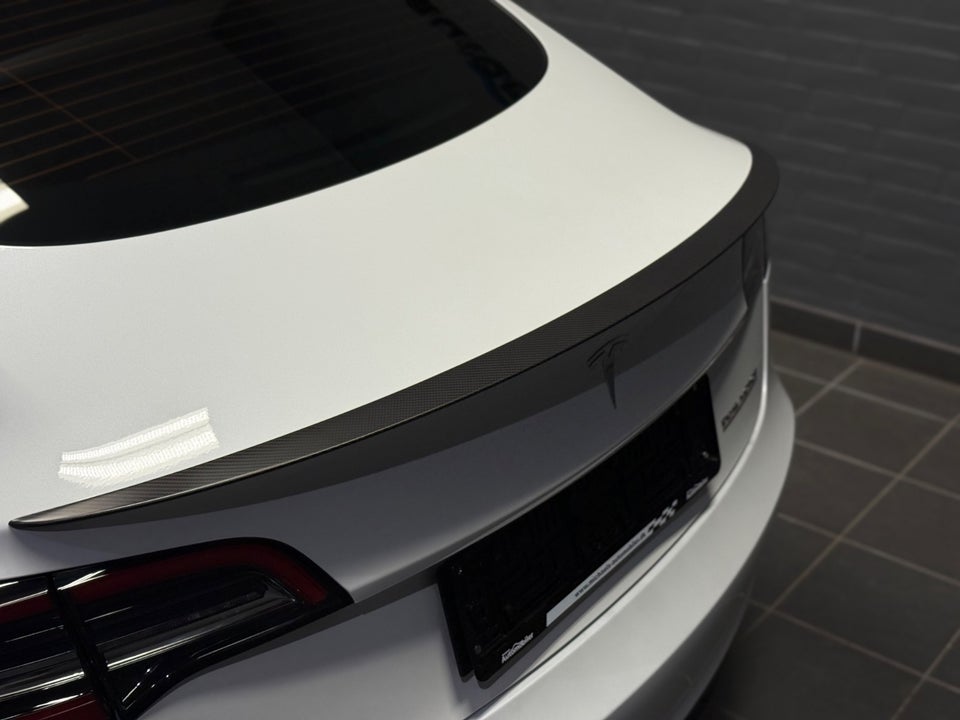 Tesla Model 3 Performance AWD 4d