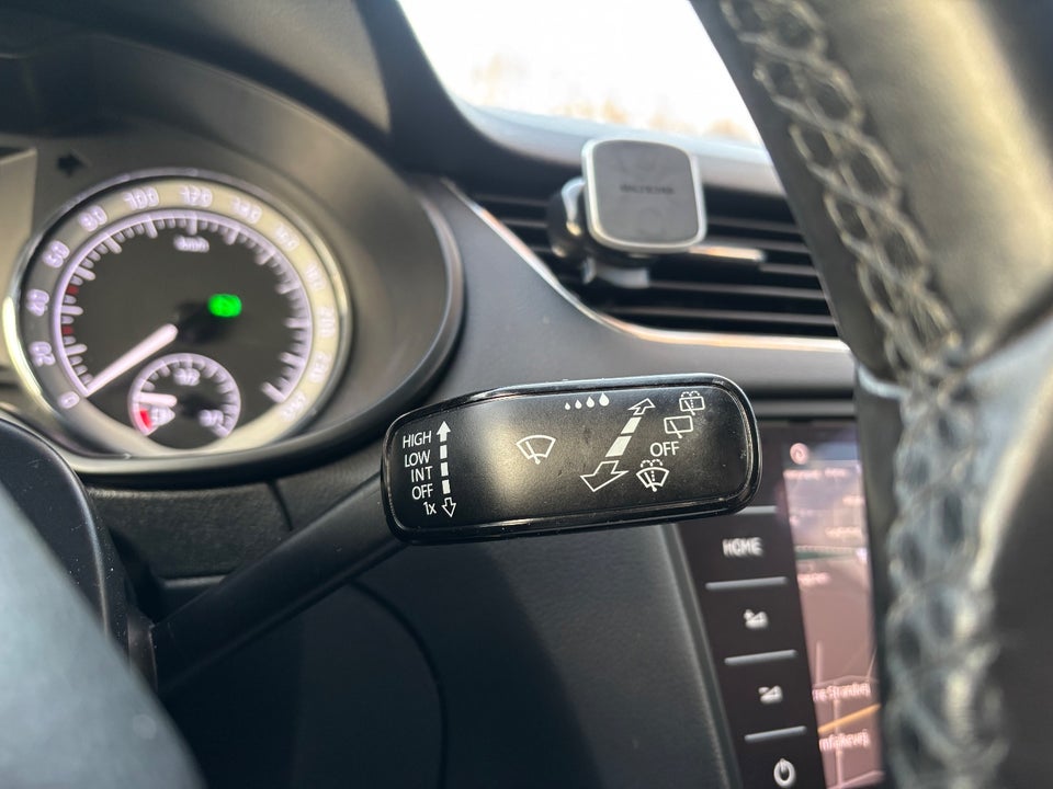 Skoda Octavia 1,6 TDi 115 Style DSG 5d