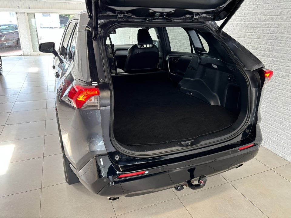 Toyota RAV4 2,5 Plug-in Hybrid H3 Comfort AWD-i Van 5d