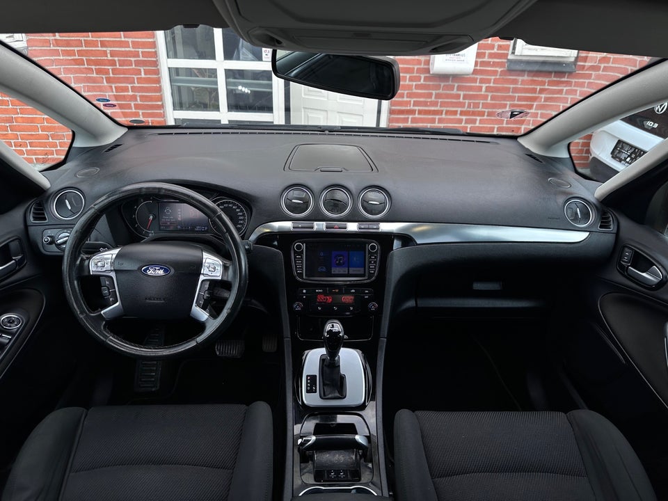 Ford S-MAX 2,0 TDCi 163 Titanium aut. 7prs 5d