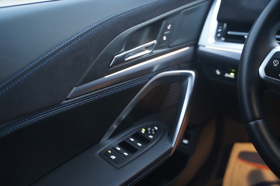 BMW iX2 eDrive20 M-Sport 5d