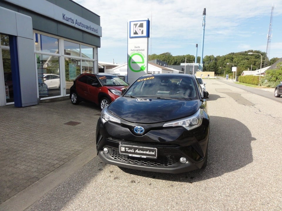 Toyota C-HR 1,8 Hybrid C-ULT CVT 5d