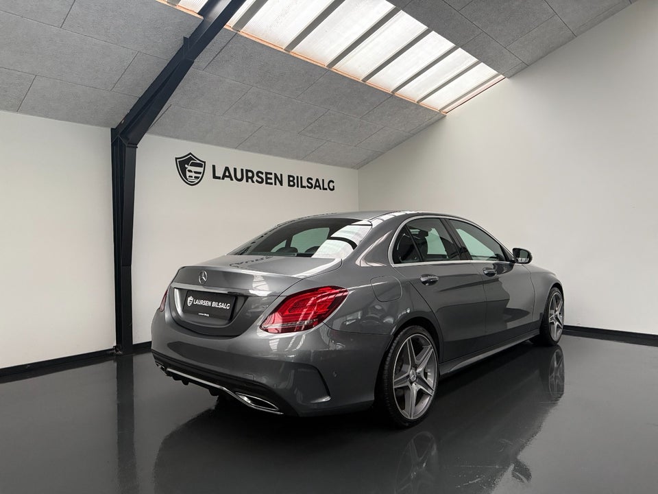 Mercedes C220 d 2,0 AMG Line aut. 4d