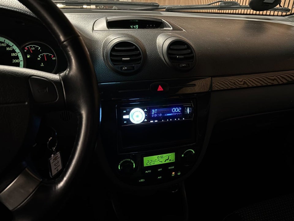 Chevrolet Lacetti 1,6 Classic 5d