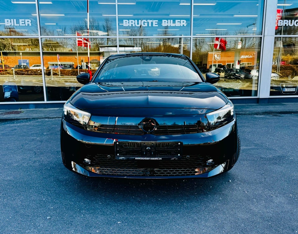 Opel Corsa 1,2 GS 5d