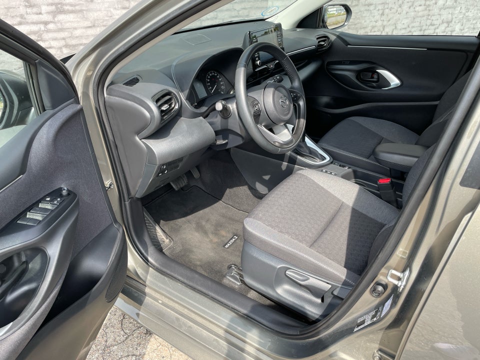 Mazda 2 1,5 Hybrid Pure+ CVT 5d