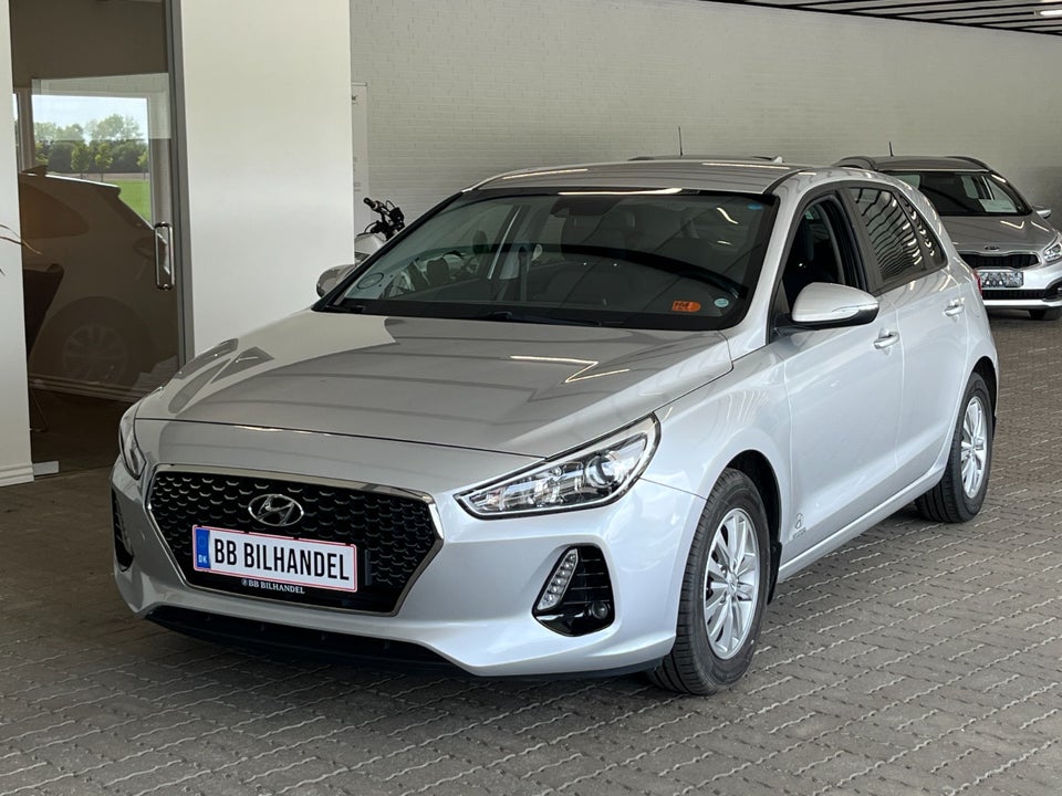 Hyundai i30 1,0 T-GDi Life+ 5d