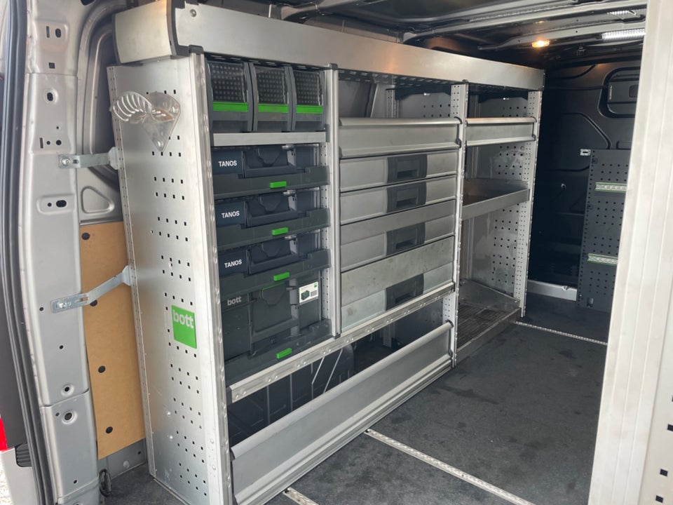 Ford Transit Custom 340 L2 2,0 TDCi 130 Trend