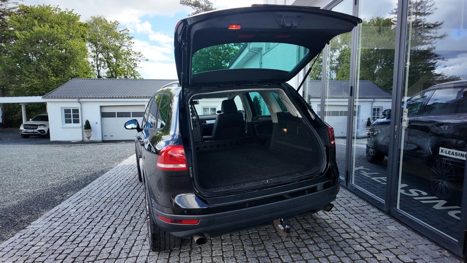 VW Touareg 3,0 V6 TDi 204 Tiptr. 4Motion Van 5d