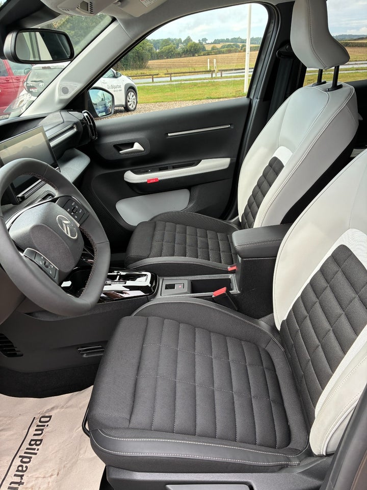 Citroën ë-C3 Aircross 54 Plus Extended Range 5d