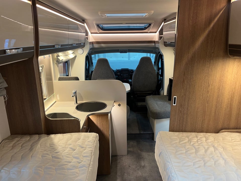 Dethleffs Trend 2,3 MJT T 7017 aut. 3d