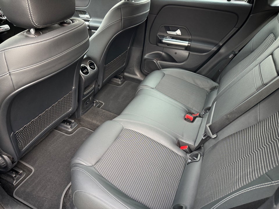 Mercedes EQA250 Progressive 5d