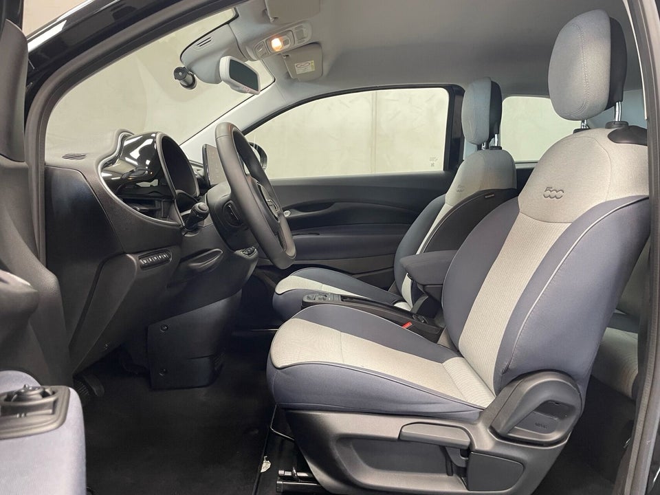 Fiat 500e 42 Icon 3d