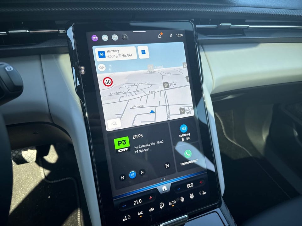 Ford Explorer 77 Premium Extended Range 5d