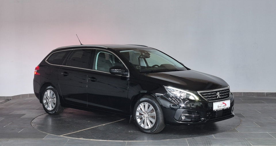 Peugeot 308 1,6 BlueHDi 120 Allure Sky SW EAT6 5d