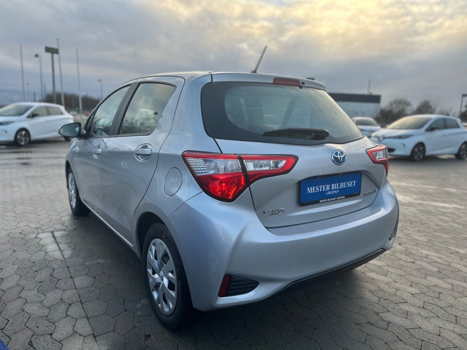 Toyota Yaris 1,5 Hybrid H2 Limited e-CVT 5d